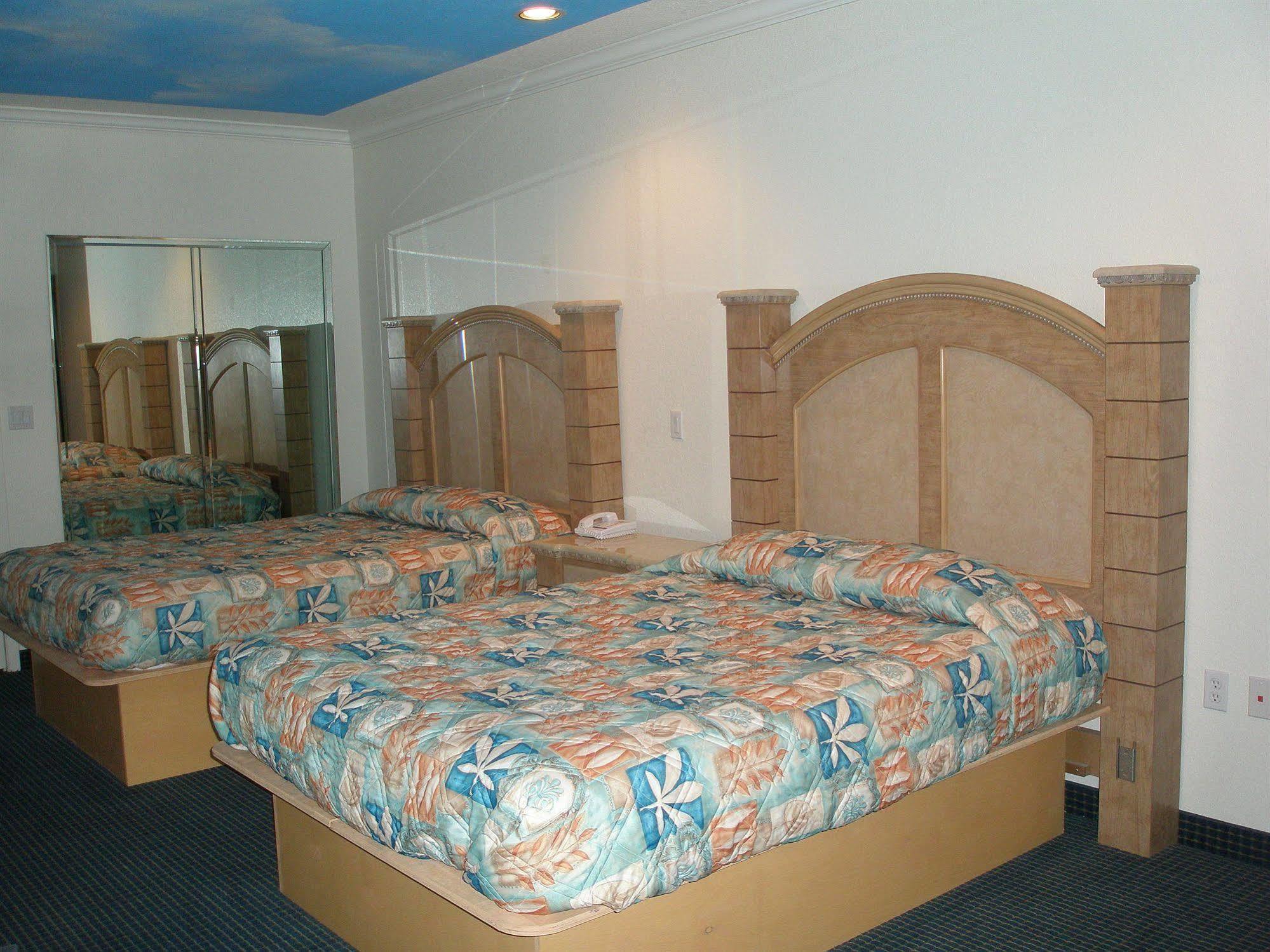 The Symphony Inn & Suites Хьюстон Экстерьер фото